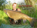 Magnifique amour blanc pêché par Emmanuel Walt dans un bras du Rhin.

Retrouvez Emmanuel Walt et toute la gamme Authentik Sniper sur le site officiel