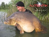 Big Mama prise avec une bouillette Snip Micro Pellet dans une gravière alsacienne. Non pesée.

Retrouvez Emmanuel Walt et toute la gamme Authentik Sniper sur le site officiel